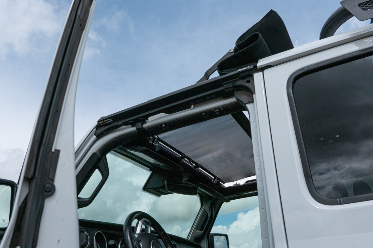 Mesh sunroof shade from Bestop part number 52407-11
