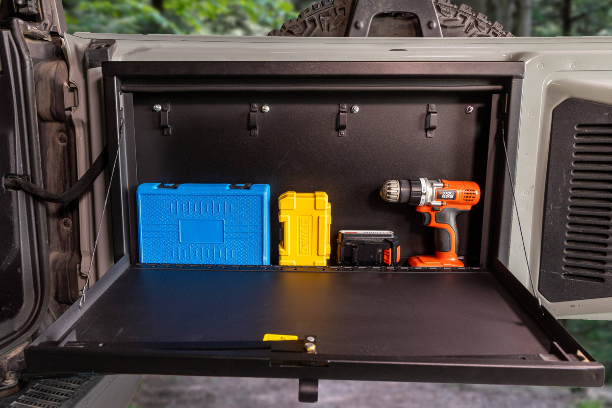 Black tailgate organizer from Tuffy Security Products part number 378-01