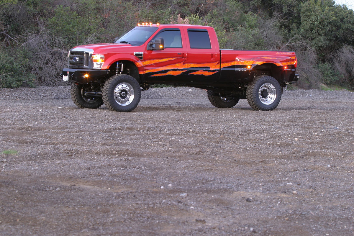 Suspension Lift Kit from Fabtech part number FTS22277