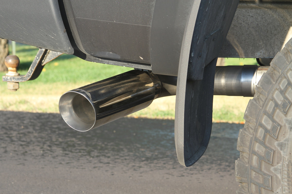 Flowmaster 817709 American Thunder Cat-back Exhaust SystemExhaust System KitFlowmaster