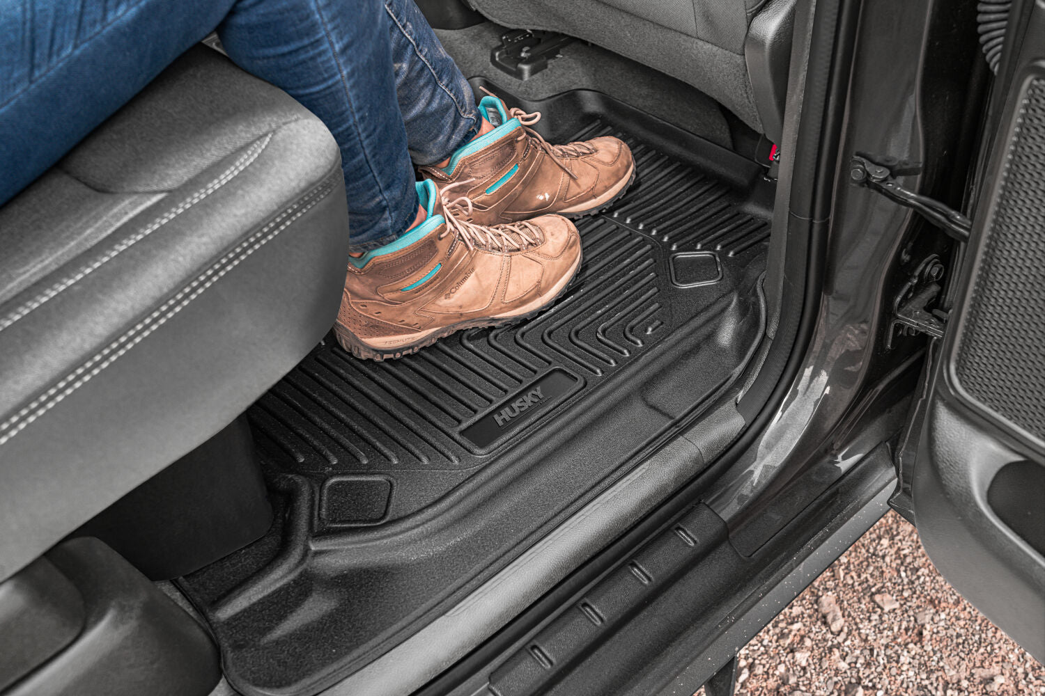 P03