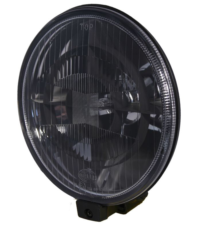 Black driving light kit from Hella part number 005750991