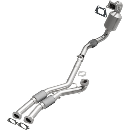 Uncoated stainless steel catalytic converter with integrated exhaust manifold from MagnaFlow Exhaust Products part number 5582647