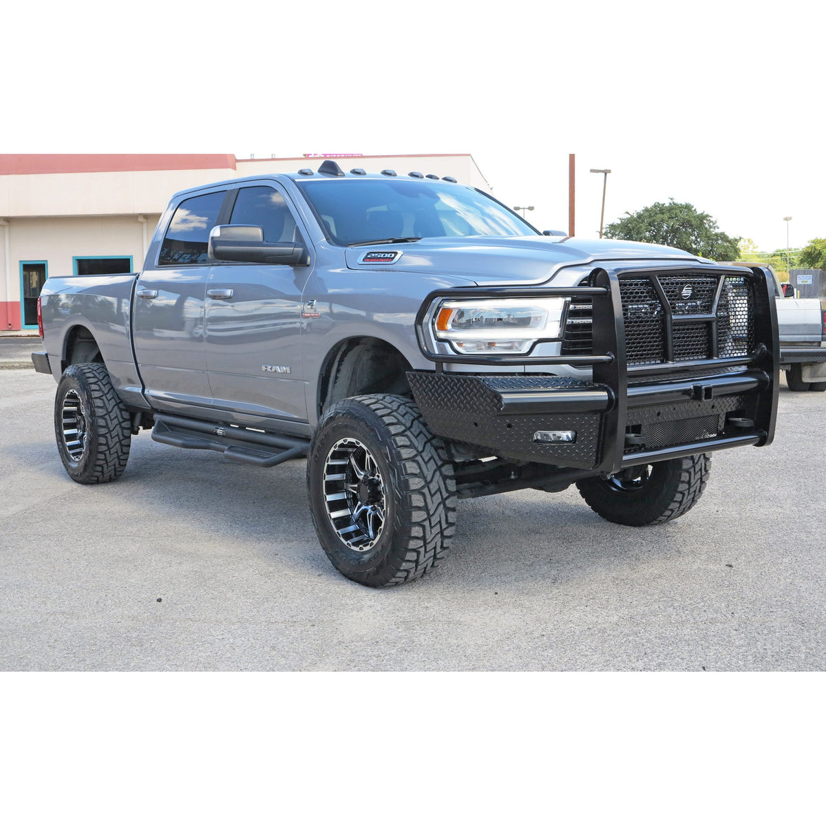 Black bumper from Steelcraft part number HD12280RC