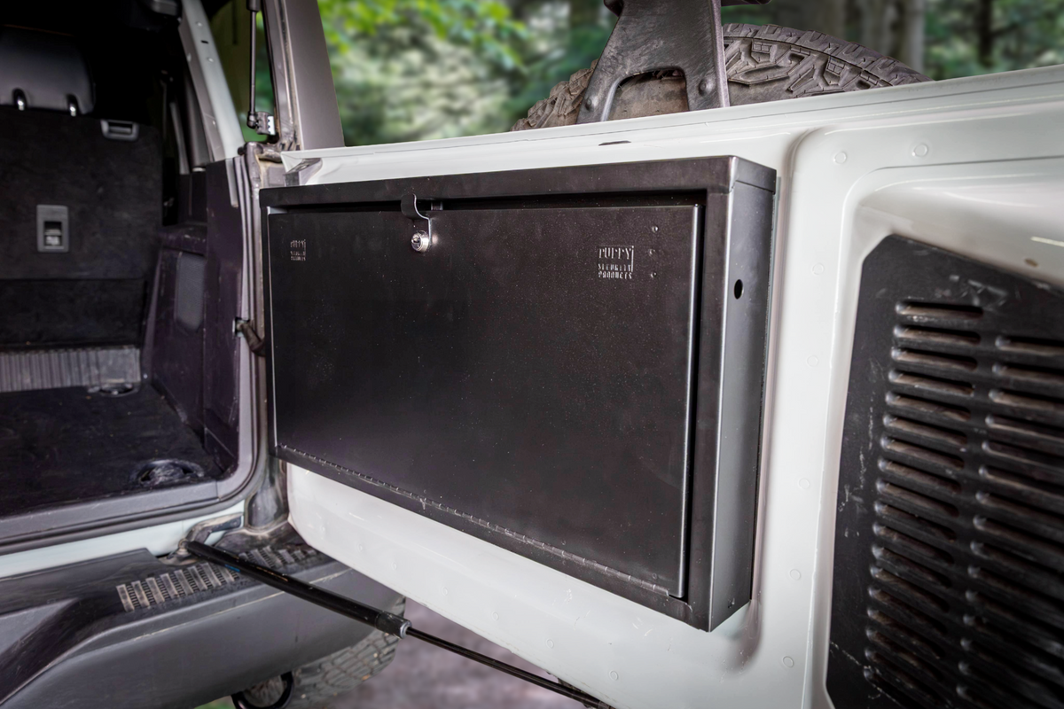 Black tailgate organizer from Tuffy Security Products part number 378-01
