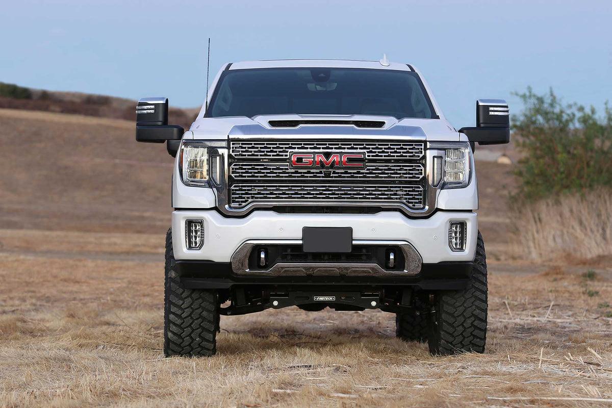 Suspension Lift Kit from Fabtech part number FTS21277