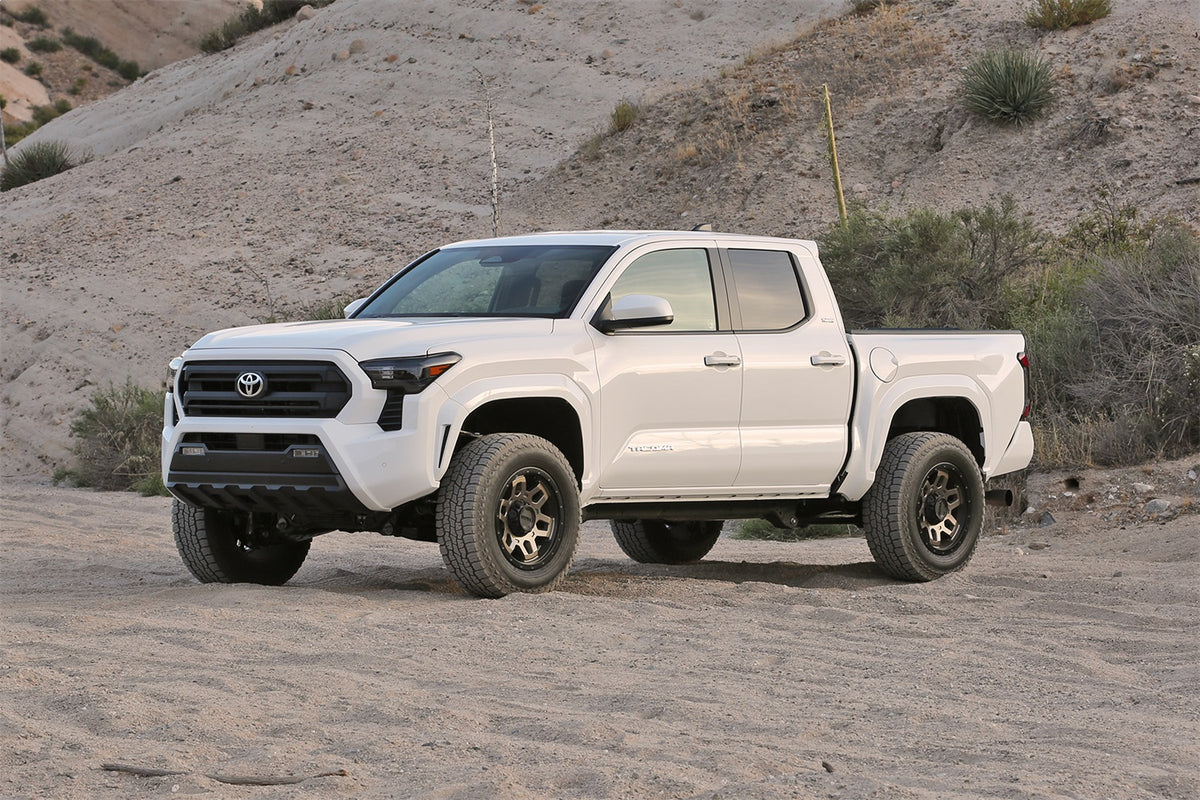 Suspension Leveling Kit from Fabtech part number FTL5607