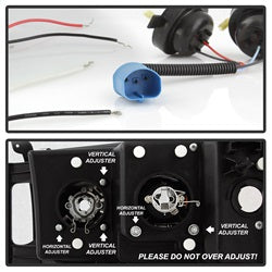 Headlight from Spyder Auto part number 5009975
