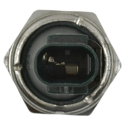 Standard Motor Parts PS665 Engine Oil Pressure Switch