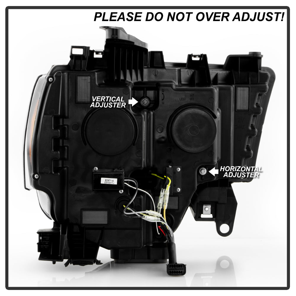 Headlight from Spyder Auto part number 5088604