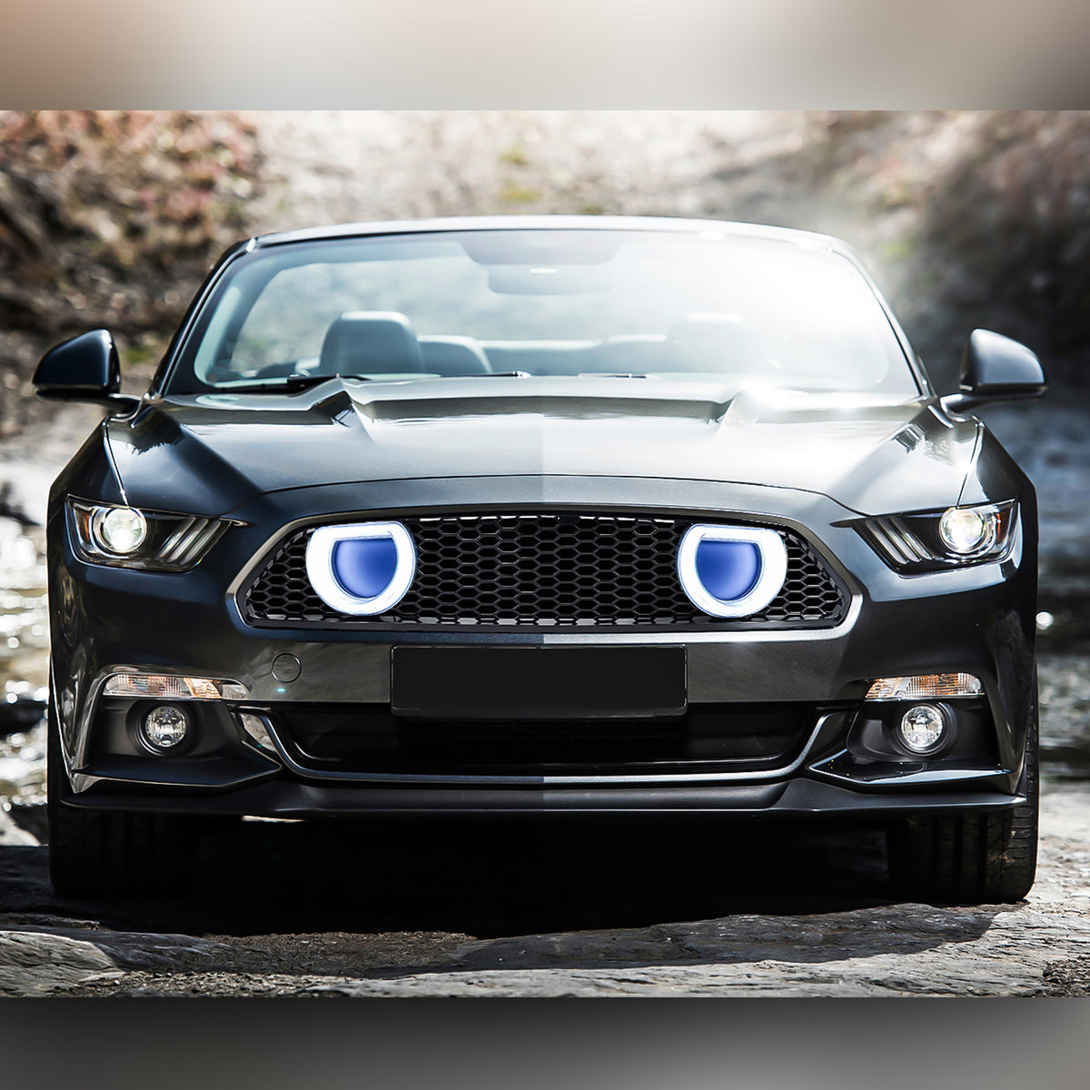 Glossy black abs plastic grille from AMERICAN MODIFIED part number AMFMCA00617